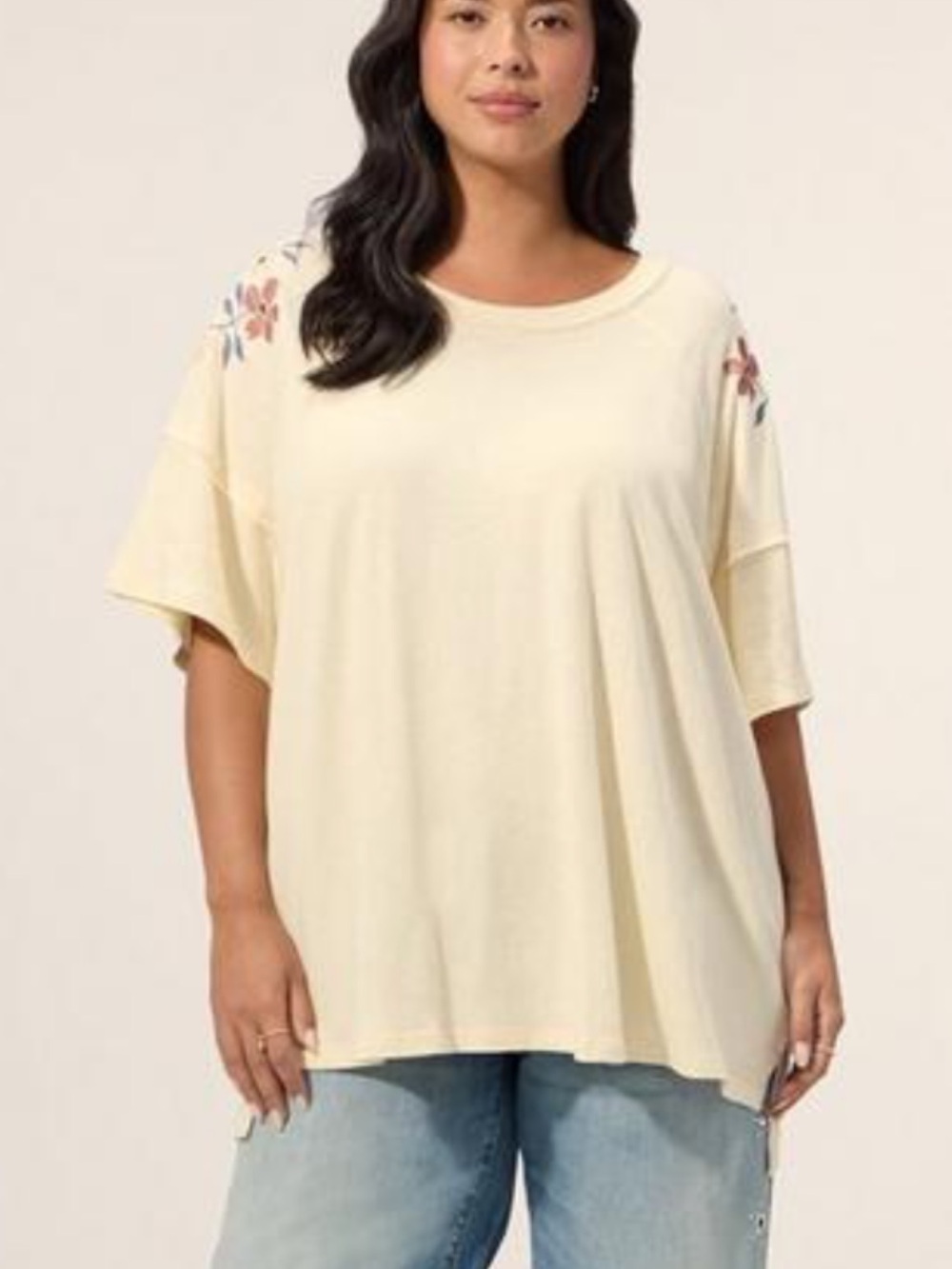 Festi Relaxed Embroidered Tee 3X 2025